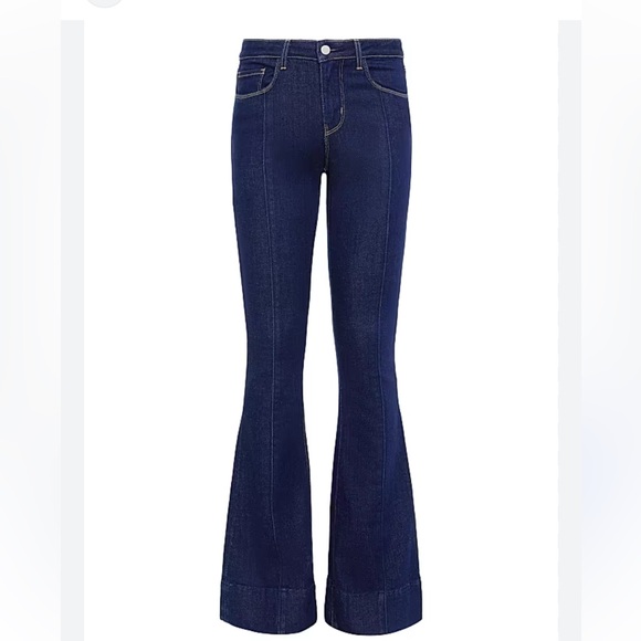L'AGENCE Lenora Low-Rise Flared Jeans - Picture 4 of 8